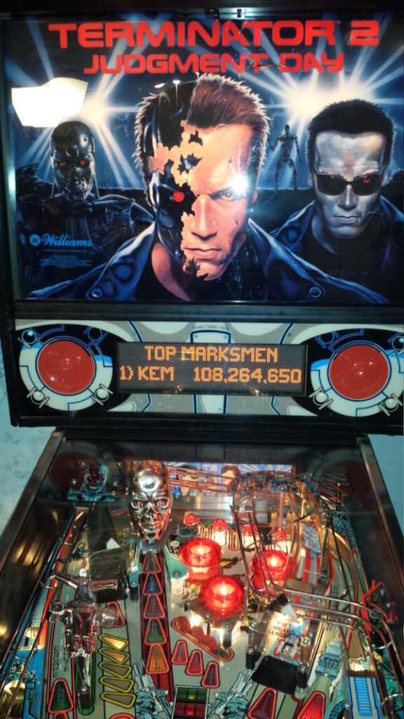Terminator 2 Pinball Machine