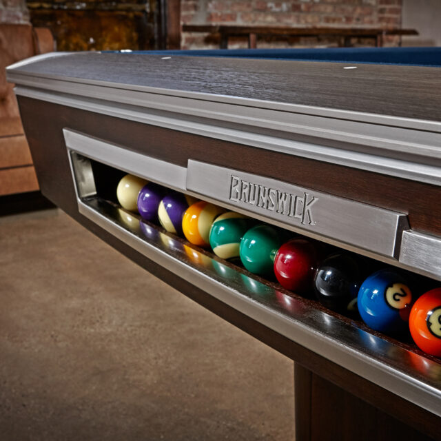 Brunswick Gold Crown VI Pool Table - Image 6