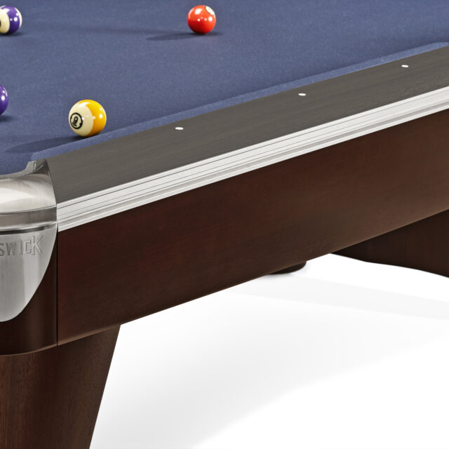 Brunswick Gold Crown VI Pool Table - Image 4