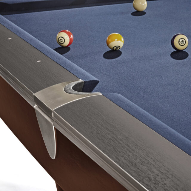 Brunswick Gold Crown VI Pool Table - Image 3