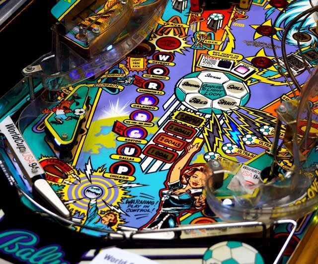 World Cup Soccer Pinball Machine - Image 4