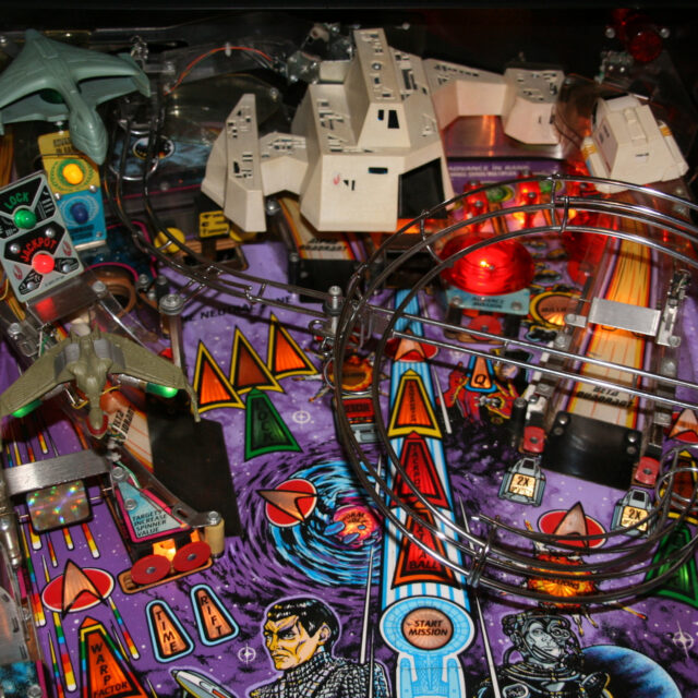 Star Trek: The Next Generation Pinball Machine - Image 6