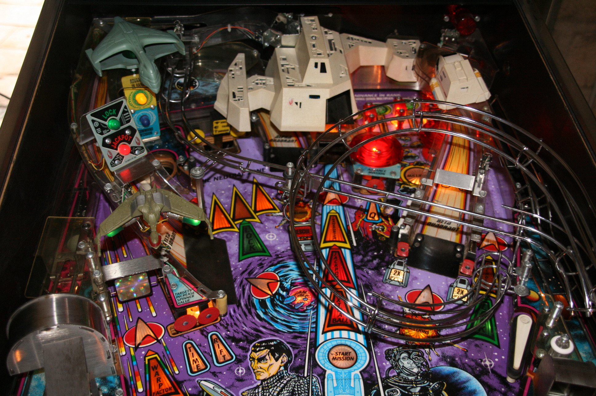 Star Trek: The Next Generation Pinball Machine - Image 6