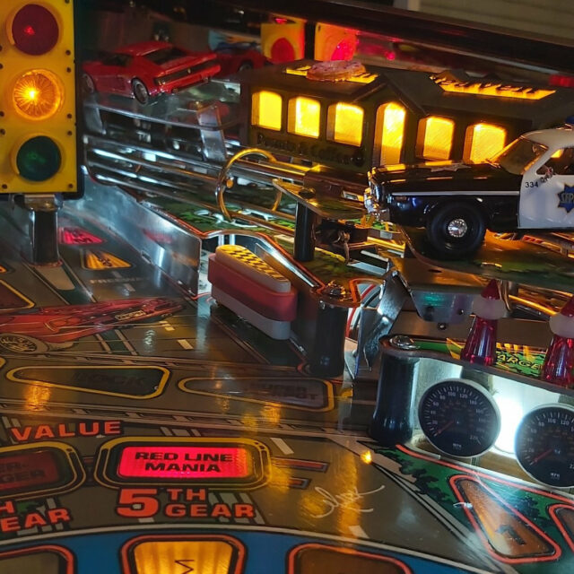 The Getaway: High Speed II Pinball Machine - Image 4